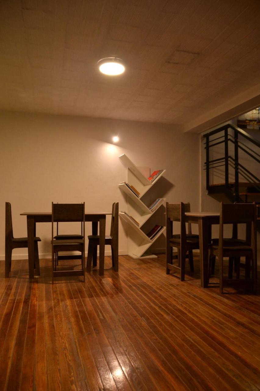 Piano Sur Hostel มอนเตวิเดโอ ภายนอก รูปภาพ
